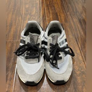 Adidas Iniki Men’s Gray Sneaker